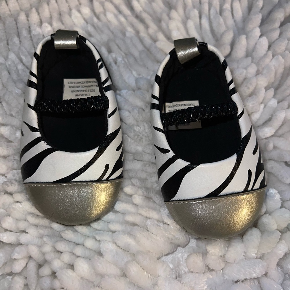 Zebra Print Baby Slippers Size 2 - 3-6 months